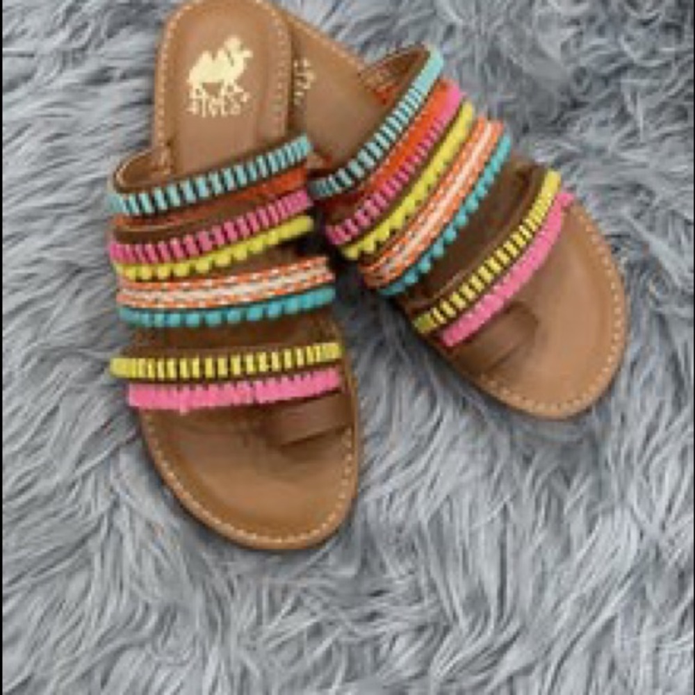 Camel Threads Boho Bright Sandels